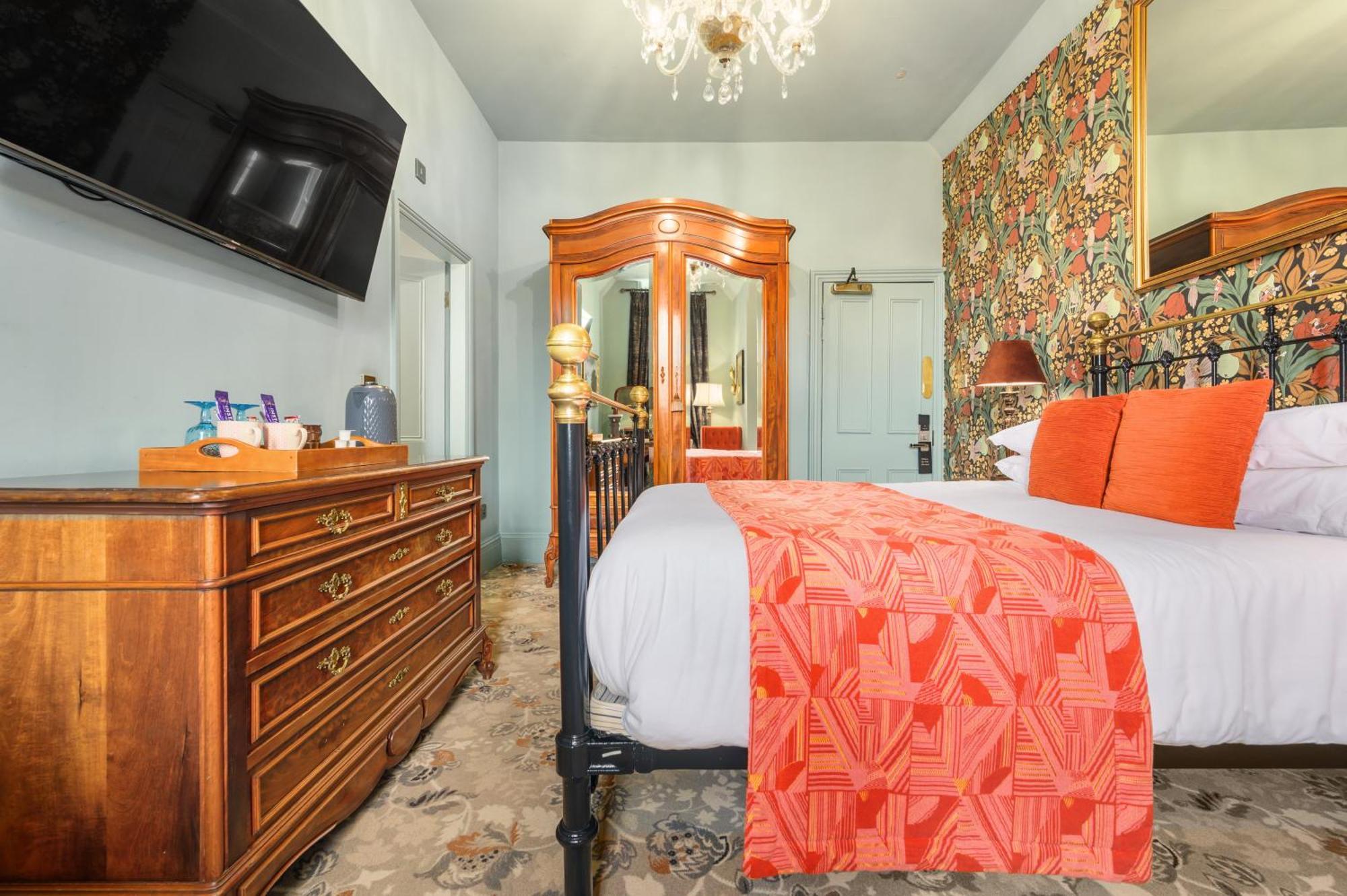 Clementine'S Guest House York Exterior foto A room at the hotel