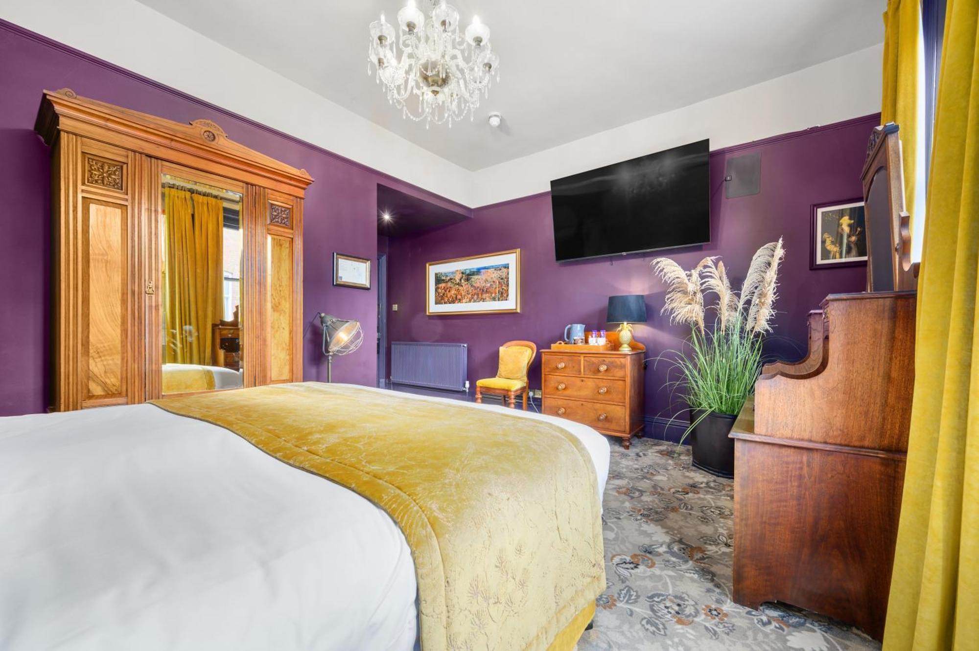 Clementine'S Guest House York Exterior foto The bedroom