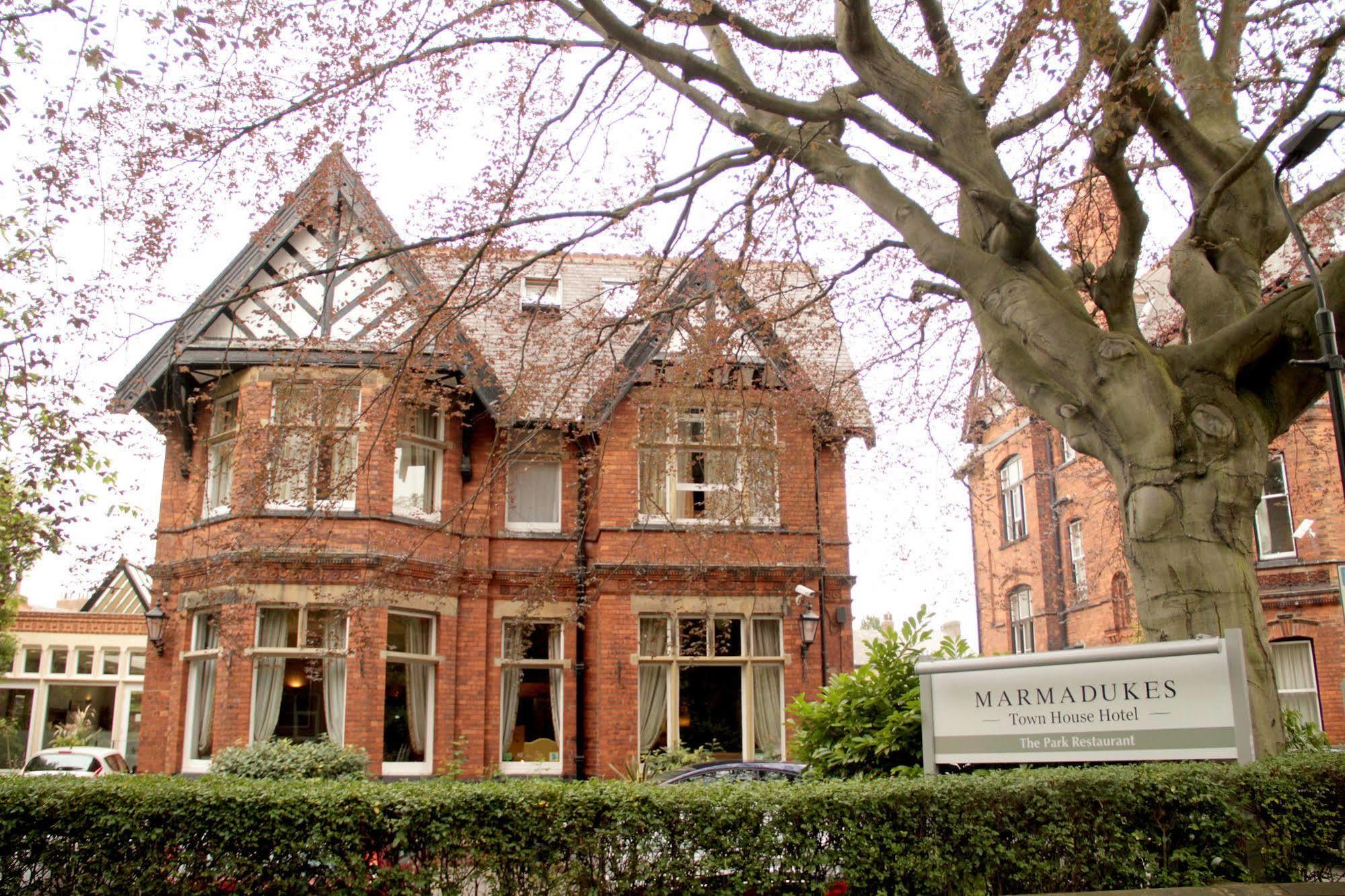 Clementine'S Guest House York Exterior foto Marbrookes